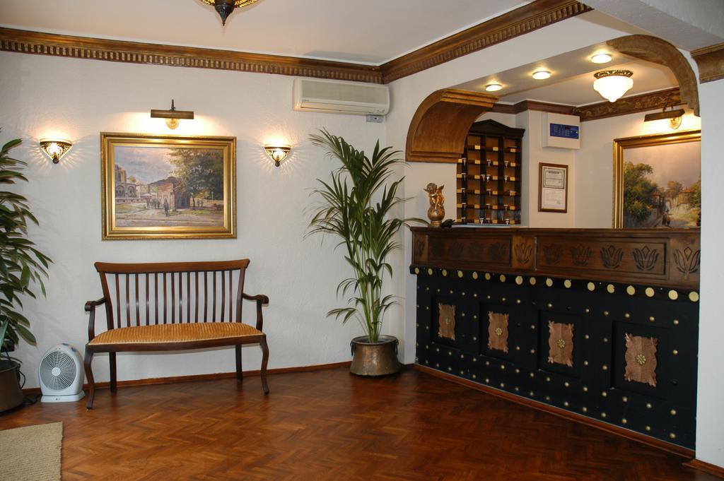 Megara Palace - Old City Istanbul Bagian luar foto