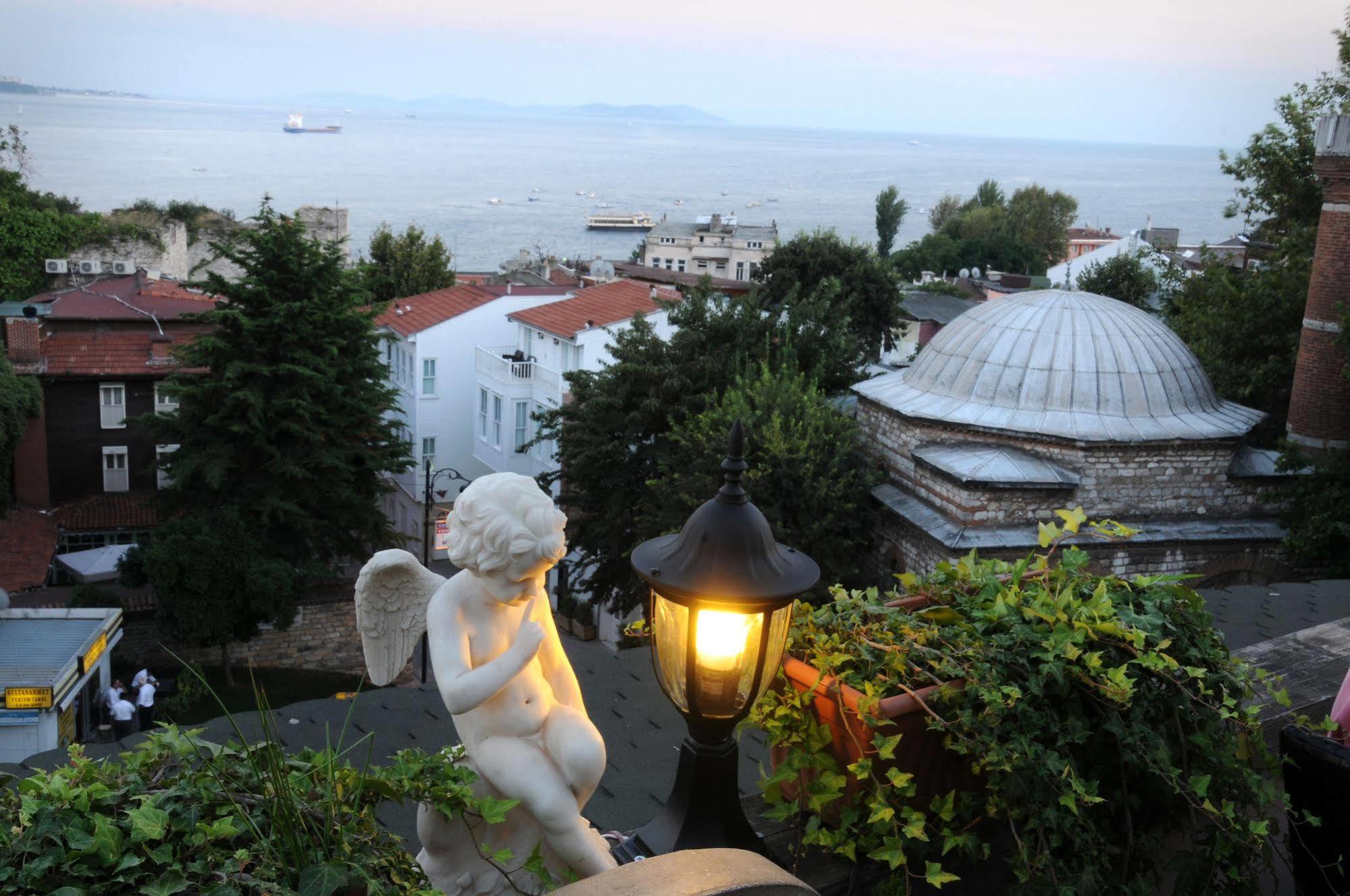 Megara Palace - Old City Istanbul Bagian luar foto